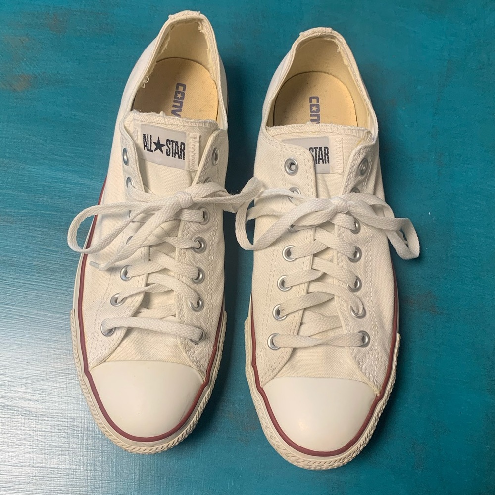 Converse shoe